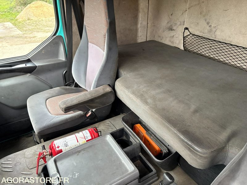 TRACTEUR RENAULT 420 DCI - Xe đầu kéo: hình 3 TRACTEUR RENAULT 420 DCI - Xe đầu kéo: hình 3