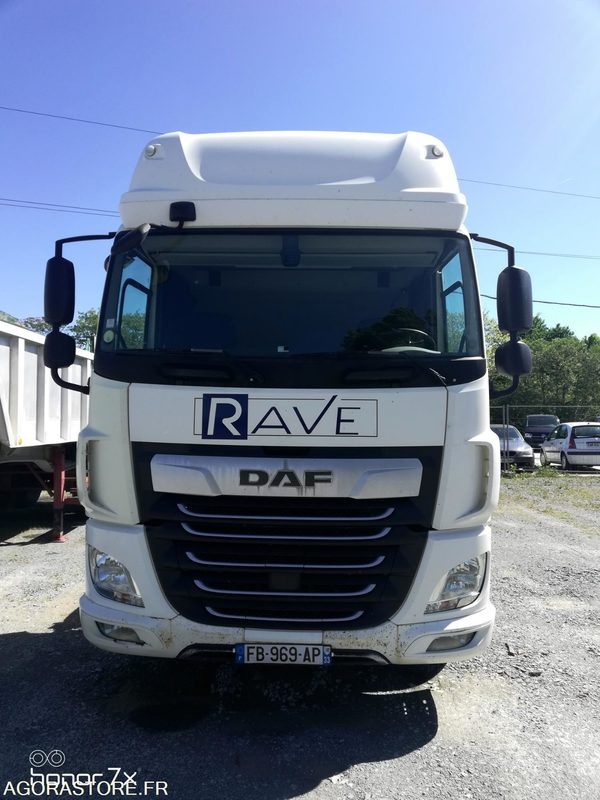 Tracteur DAF CF480 hydraulique - 2018 - 395350 kms (41481) - Xe đầu kéo: hình 4 Tracteur DAF CF480 hydraulique - 2018 - 395350 kms (41481) - Xe đầu kéo: hình 4