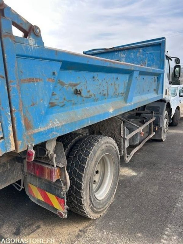 CAMION BI-BENNE RENAULT PREMIUM 270 DCI 420 000 KM 2002 - Xe tải: hình 2 CAMION BI-BENNE RENAULT PREMIUM 270 DCI 420 000 KM 2002 - Xe tải: hình 2