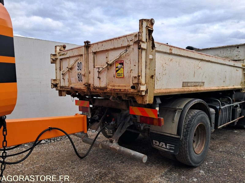 DAF - CF75 - Benne - 2007 / 200521 KM (2892) - Xe tải: hình 4 DAF - CF75 - Benne - 2007 / 200521 KM (2892) - Xe tải: hình 4