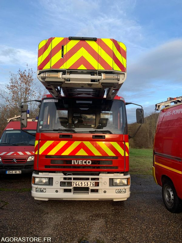 EPS24 IVECO 120E18 RIFFAUD 7649SX76 - Xe tải: hình 1 EPS24 IVECO 120E18 RIFFAUD 7649SX76 - Xe tải: hình 1