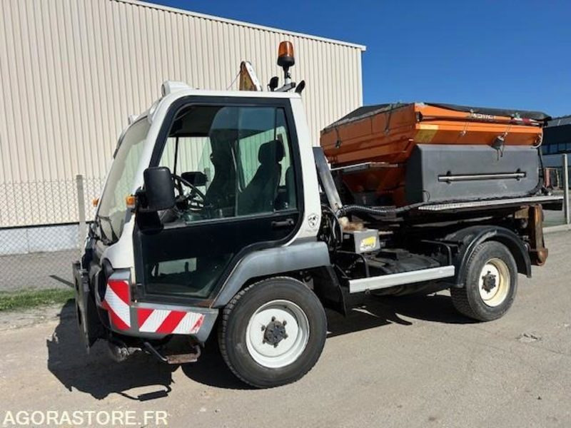 LINDNER UNITRAC 102C AMPLIROLL + LAME + SALEUSE 2008 5050 HEURES - Xe tải: hình 2 LINDNER UNITRAC 102C AMPLIROLL + LAME + SALEUSE 2008 5050 HEURES - Xe tải: hình 2
