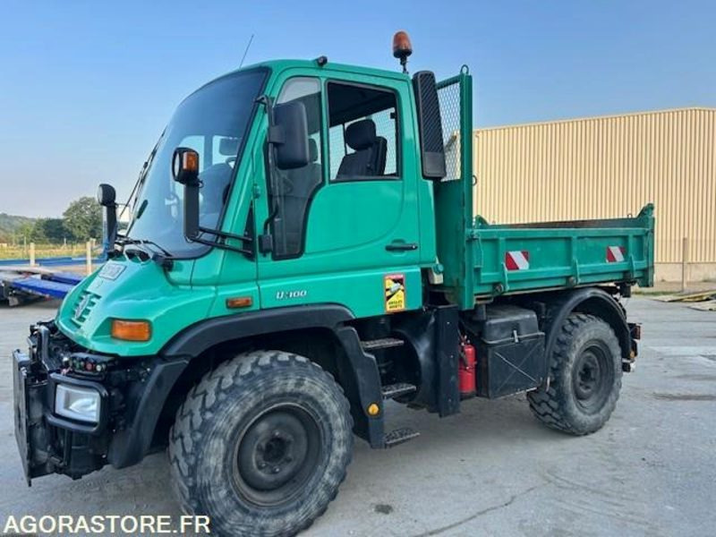 MERCEDES UNIMOG U300C VERSION COMMUNALE 2003 38210 KM + EPAREUSE CMV 450GP - Xe tải: hình 3 MERCEDES UNIMOG U300C VERSION COMMUNALE 2003 38210 KM + EPAREUSE CMV 450GP - Xe tải: hình 3