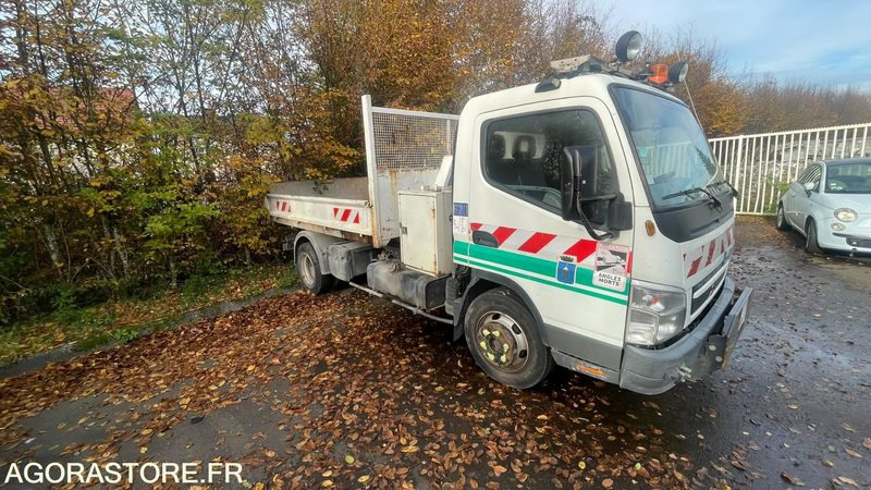 MITSUBISHI / FUSO canter - Xe tải: hình 1 MITSUBISHI / FUSO canter - Xe tải: hình 1