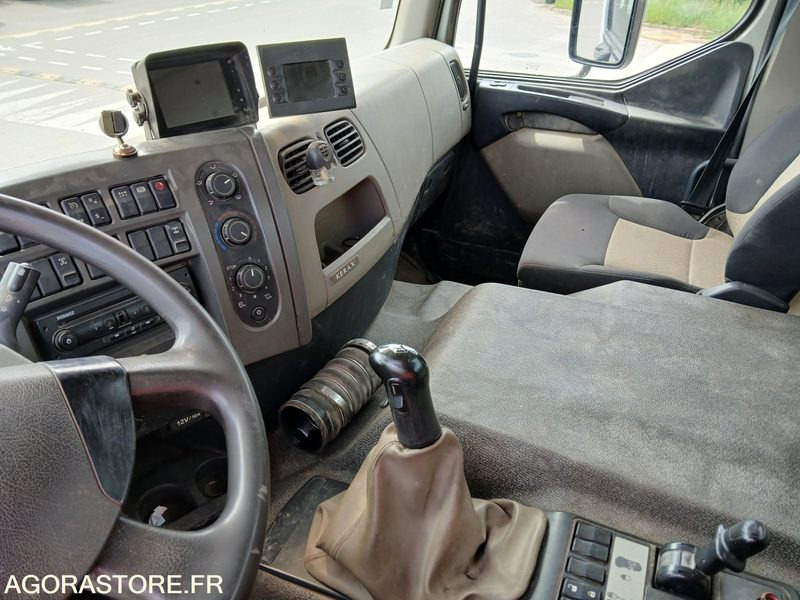 PORTEUR REMORQUEUR 26T BIBENNE - 2009 - 396 795 KM - Xe tải: hình 3 PORTEUR REMORQUEUR 26T BIBENNE - 2009 - 396 795 KM - Xe tải: hình 3