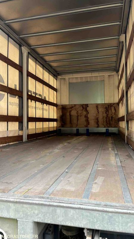 RENAULT 270 DXI - 2010 - 335258kms - Xe tải: hình 5 RENAULT 270 DXI - 2010 - 335258kms - Xe tải: hình 5