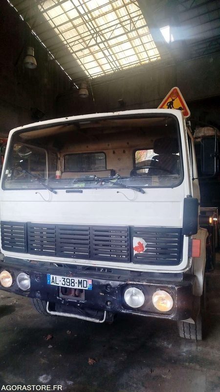 Renault Poids lourd G230 - 1985 - 564616KM - Xe tải: hình 2 Renault Poids lourd G230 - 1985 - 564616KM - Xe tải: hình 2