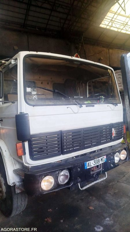 Renault Poids lourd G230 - 1985 - 564616KM - Xe tải: hình 1 Renault Poids lourd G230 - 1985 - 564616KM - Xe tải: hình 1