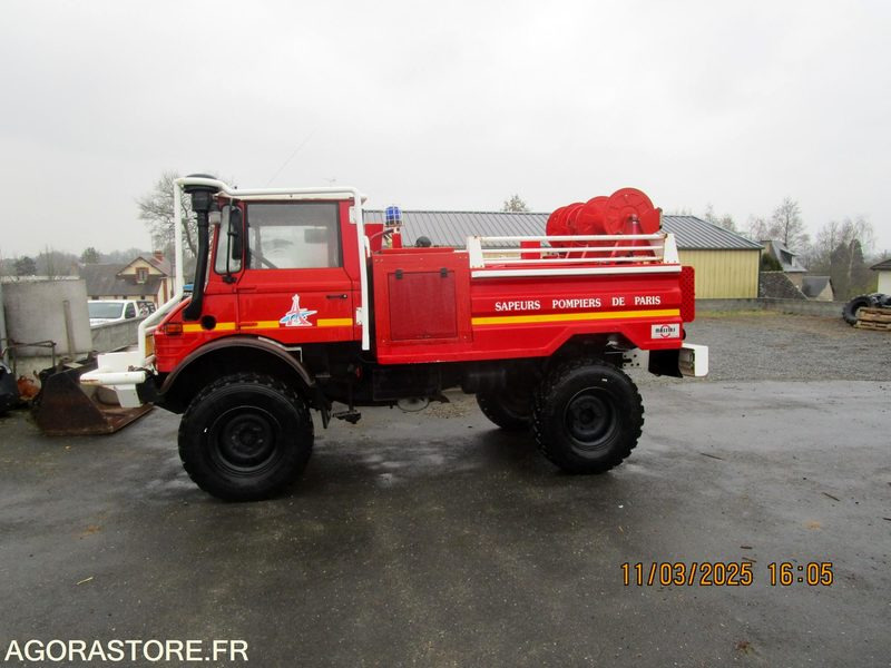 UNIMOG CCF - 1995 - 50 380km - TRES BON ETAT - Pneus état neuf - Xe tải: hình 3 UNIMOG CCF - 1995 - 50 380km - TRES BON ETAT - Pneus état neuf - Xe tải: hình 3