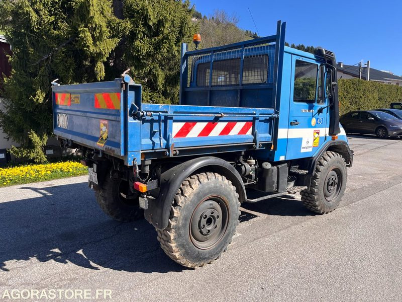 UNIMOG U90 - Xe tải: hình 5 UNIMOG U90 - Xe tải: hình 5