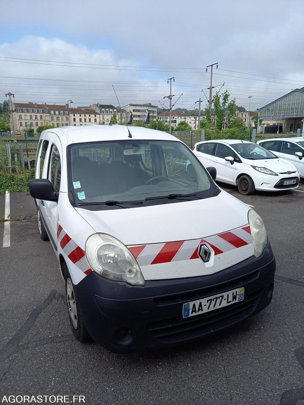 RENAULT KANGOO 5 PLACES - Xe tải nhỏ: hình 1 RENAULT KANGOO 5 PLACES - Xe tải nhỏ: hình 1