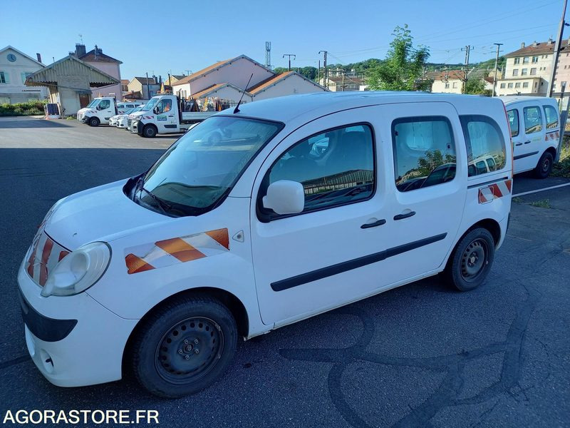 RENAULT KANGOO 5 PLACES - Xe tải nhỏ: hình 1 RENAULT KANGOO 5 PLACES - Xe tải nhỏ: hình 1