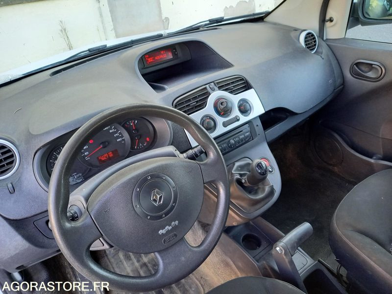 RENAULT KANGOO 5 PLACES - Xe tải nhỏ: hình 4 RENAULT KANGOO 5 PLACES - Xe tải nhỏ: hình 4