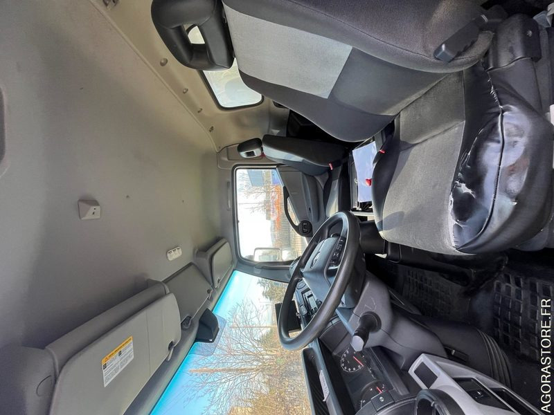Renault trucks RENAULT D CAISSE 20M3 3.0L 177 CV BVA 7T500 - 2015 - 135 000km - Xe tải nhỏ: hình 4 Renault trucks RENAULT D CAISSE 20M3 3.0L 177 CV BVA 7T500 - 2015 - 135 000km - Xe tải nhỏ: hình 4
