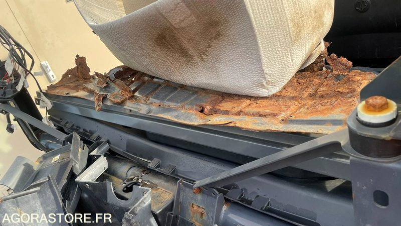 Máy cày kubota RTV: hình 6