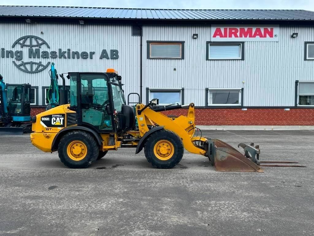 CAT 906 H - Máy xúc lật bánh lốp: hình 1 CAT 906 H - Máy xúc lật bánh lốp: hình 1