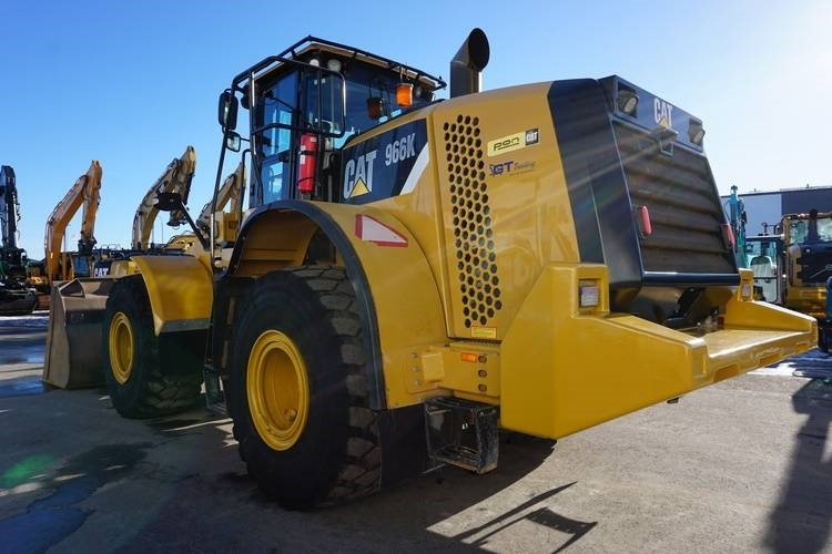 CAT 966K - Máy xúc lật bánh lốp: hình 2 CAT 966K - Máy xúc lật bánh lốp: hình 2
