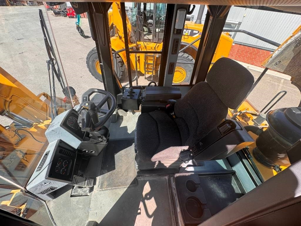 CAT 980 G - Máy xúc lật bánh lốp: hình 3 CAT 980 G - Máy xúc lật bánh lốp: hình 3