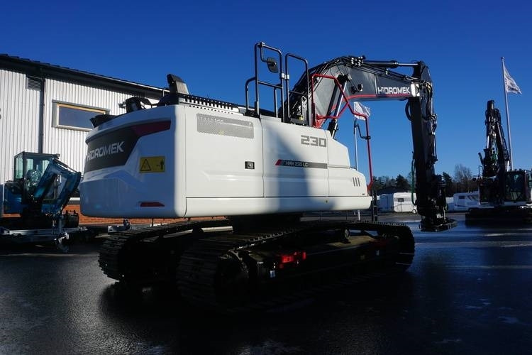 Hidromek HMK 230 LC-5 - Máy xúc bánh xích: hình 4 Hidromek HMK 230 LC-5 - Máy xúc bánh xích: hình 4