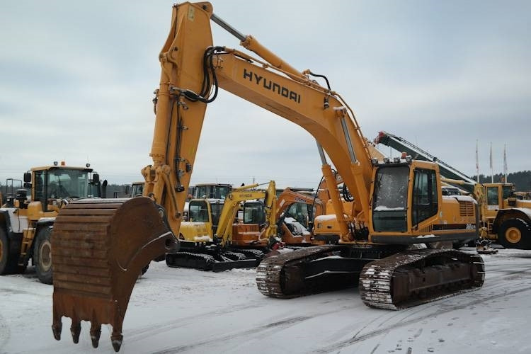 Hyundai R360LC-7 - Máy xúc bánh xích: hình 3 Hyundai R360LC-7 - Máy xúc bánh xích: hình 3