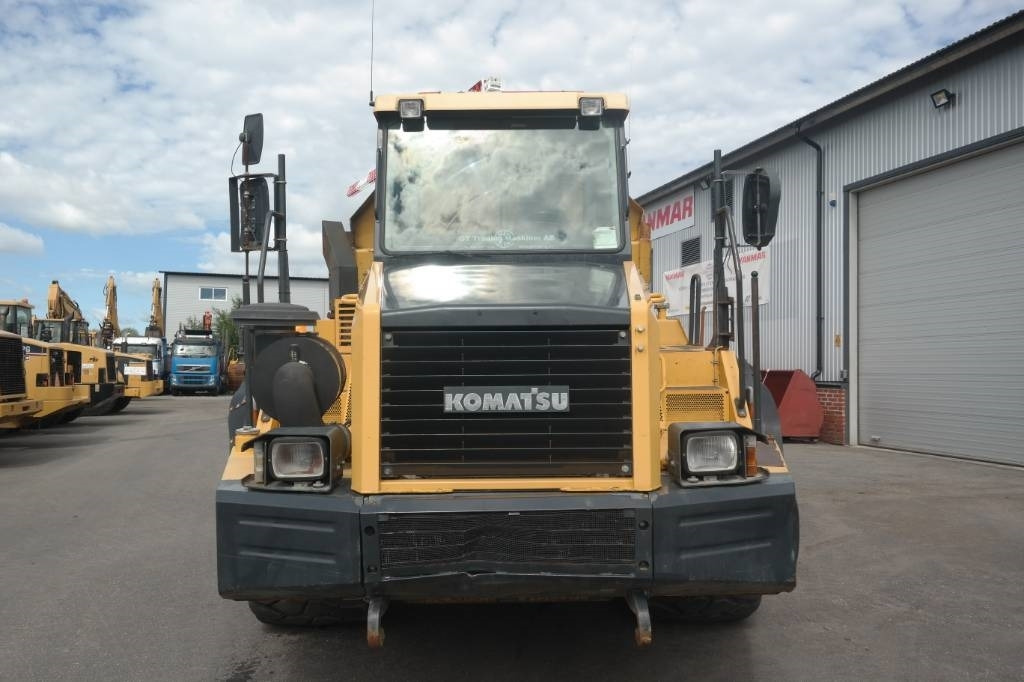 Komatsu HM 300-2 - Xe ben đổ có khớp nối: hình 2 Komatsu HM 300-2 - Xe ben đổ có khớp nối: hình 2