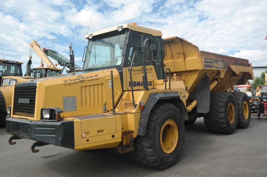 Komatsu HM 300-2 - Xe ben đổ có khớp nối: hình 5 Komatsu HM 300-2 - Xe ben đổ có khớp nối: hình 5