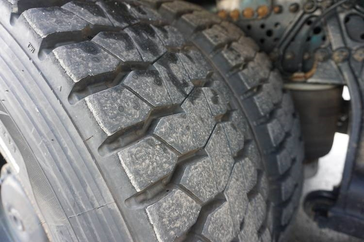 Xe ben Mercedes-Benz Arocs 3263 , 8x4 Tridem: hình 8