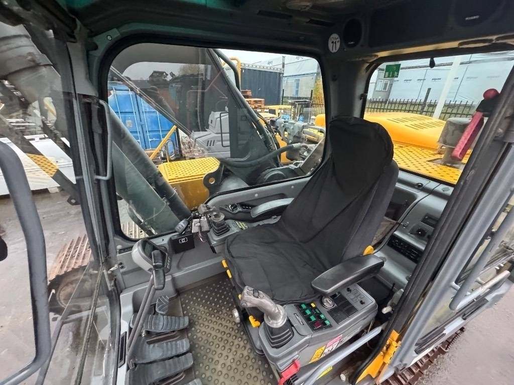 Volvo EC 290 B N LC - Máy xúc bánh xích: hình 2 Volvo EC 290 B N LC - Máy xúc bánh xích: hình 2