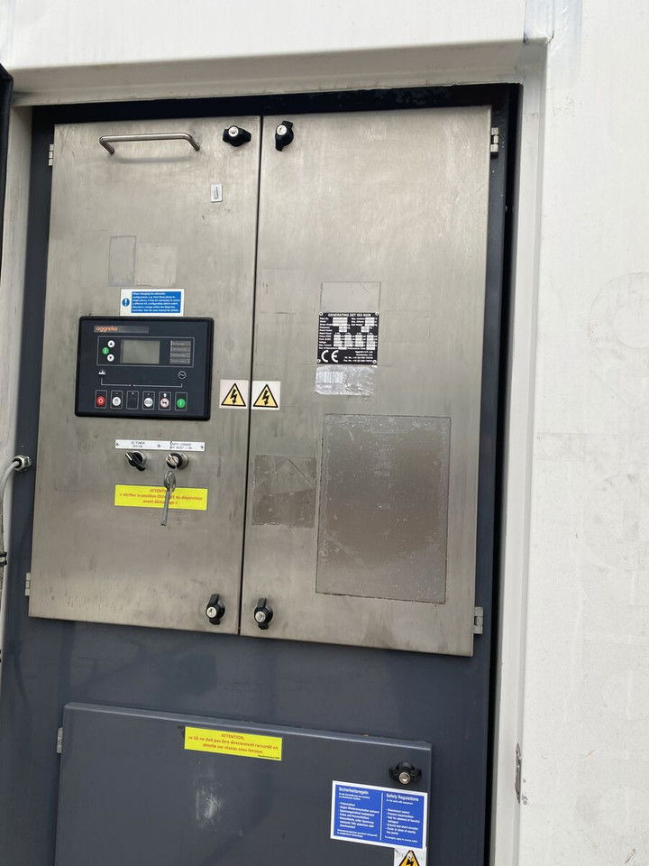 Diversen GHP /QSL9-G8 300 Kva Aggreko GHP /QSL9-G8 300 Kva - Bộ phát điện: hình 3 Diversen GHP /QSL9-G8 300 Kva Aggreko GHP /QSL9-G8 300 Kva - Bộ phát điện: hình 3