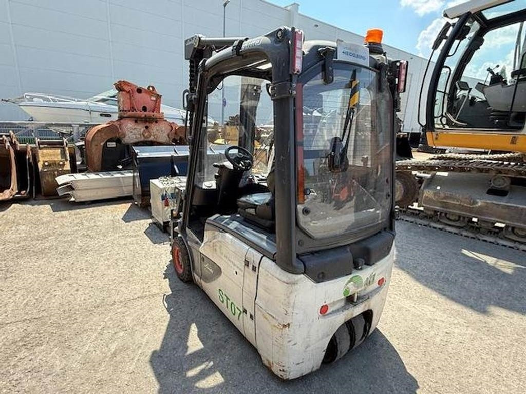 Linde E16-02 - Xe nâng điện: hình 2 Linde E16-02 - Xe nâng điện: hình 2