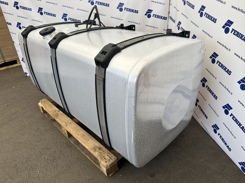 MAN 710L fuel tank - Bình nhiên liệu cho Xe tải: hình 2 MAN 710L fuel tank - Bình nhiên liệu cho Xe tải: hình 2