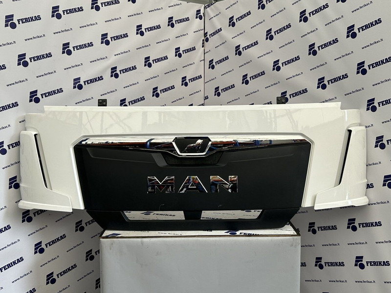 MAN TGX - Nắp máy cho Xe tải: hình 1 MAN TGX - Nắp máy cho Xe tải: hình 1