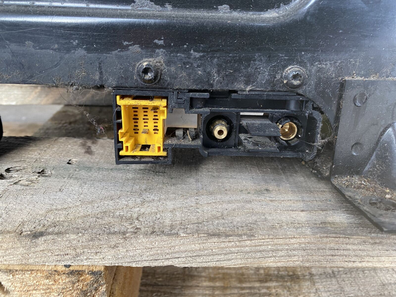 Mercedes-Benz Actros MP4 - Chỗ ngồi cho Xe tải: hình 4 Mercedes-Benz Actros MP4 - Chỗ ngồi cho Xe tải: hình 4