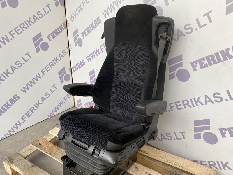Mercedes-Benz MP4 actros - Chỗ ngồi: hình 1 Mercedes-Benz MP4 actros - Chỗ ngồi: hình 1