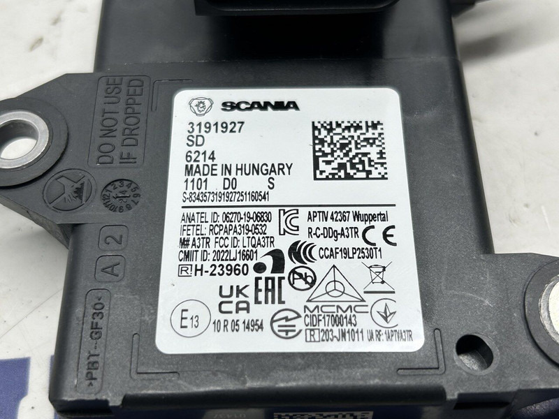 Scania SRR short range radar - Bộ cảm biến cho Xe tải: hình 4 Scania SRR short range radar - Bộ cảm biến cho Xe tải: hình 4