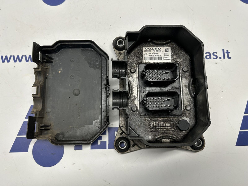 Volvo FCIOM control unit - ECU cho Xe tải: hình 1 Volvo FCIOM control unit - ECU cho Xe tải: hình 1