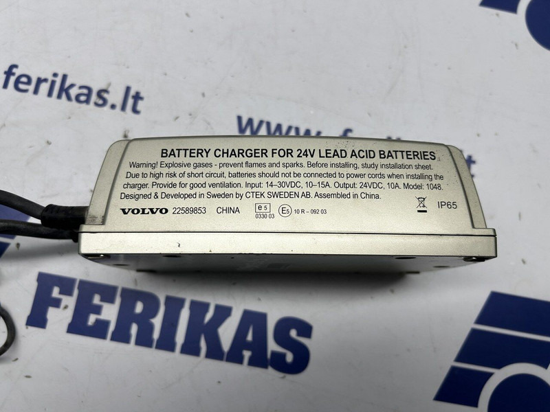 Volvo battery charger, converter - Linh kiện điện cho Xe tải: hình 3 Volvo battery charger, converter - Linh kiện điện cho Xe tải: hình 3