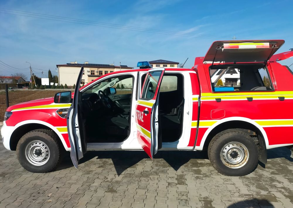 Ford Ranger 4x4 2.0 TDCI Straż strażacki pożarniczy ratowniczy pickup (Amarok, Navara, L200, Hilux) - Xe bán tải: hình 3 Ford Ranger 4x4 2.0 TDCI Straż strażacki pożarniczy ratowniczy pickup (Amarok, Navara, L200, Hilux) - Xe bán tải: hình 3