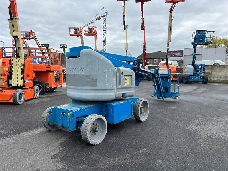 Genie Z40/23 NRJ elektro 14m (1825) - Xe nâng người nhiều khớp nối: hình 3 Genie Z40/23 NRJ elektro 14m (1825) - Xe nâng người nhiều khớp nối: hình 3