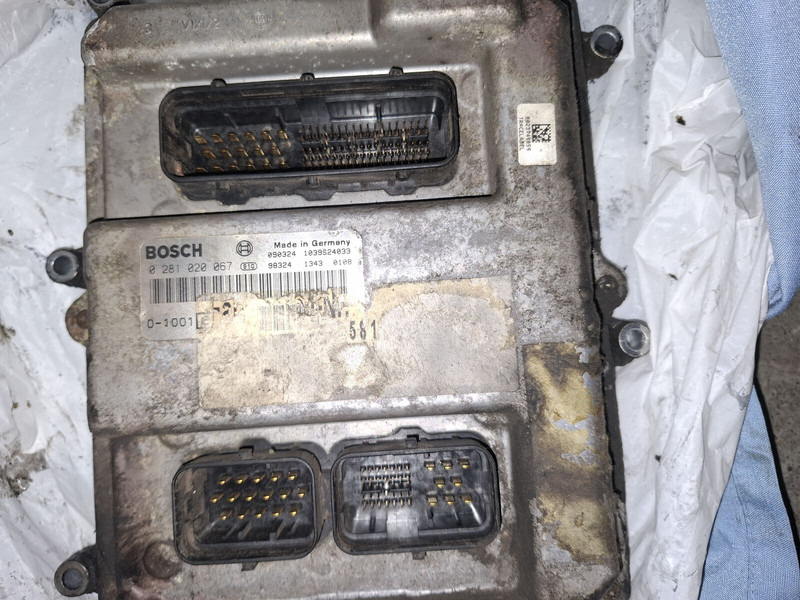 MAN BOSCH 0281001521. 0261200173 \ 020600009 - ECU: hình 1 MAN BOSCH 0281001521. 0261200173 \ 020600009 - ECU: hình 1