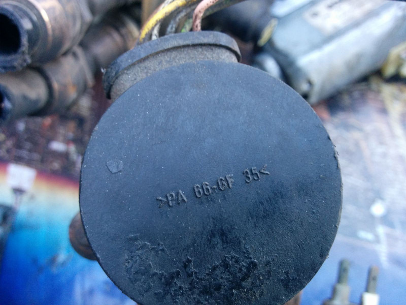 MAN PBT-GF2C - Bàn đạp: hình 3 MAN PBT-GF2C - Bàn đạp: hình 3