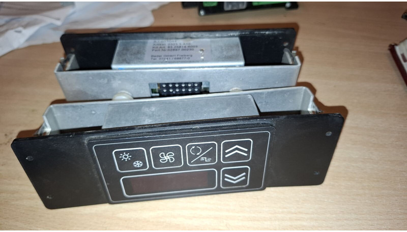 MAN Wabco 037 20/05 . 4461950040 - ECU: hình 1 MAN Wabco 037 20/05 . 4461950040 - ECU: hình 1