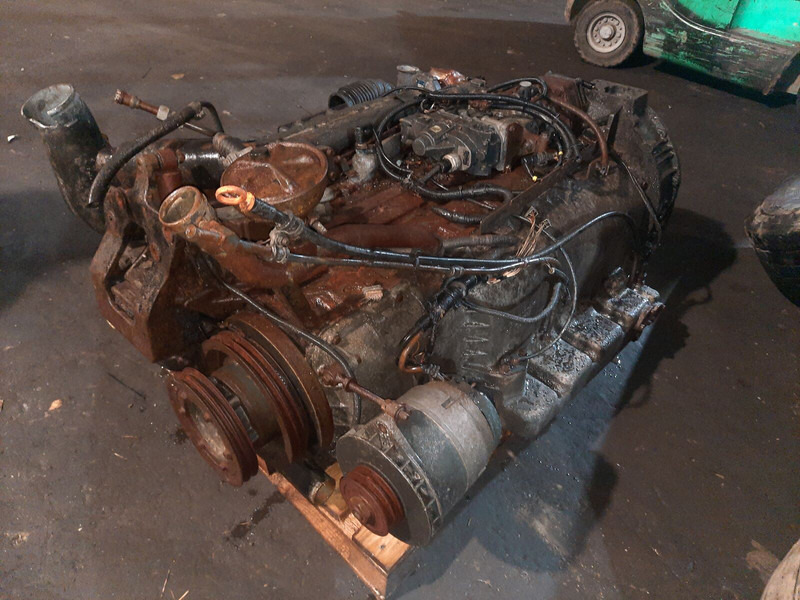 Mercedes-Benz OM447 - Động cơ: hình 1 Mercedes-Benz OM447 - Động cơ: hình 1