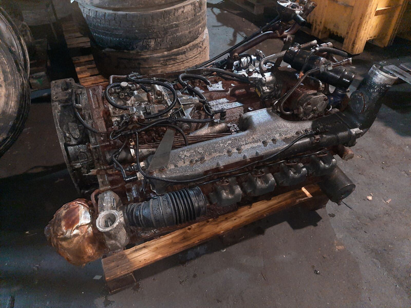 Mercedes-Benz OM447 - Động cơ: hình 3 Mercedes-Benz OM447 - Động cơ: hình 3
