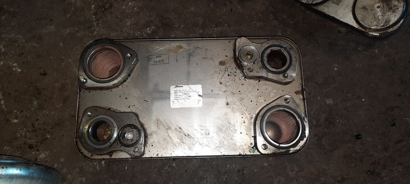 Modine -Teinr - Bộ làm mát dầu: hình 1 Modine -Teinr - Bộ làm mát dầu: hình 1