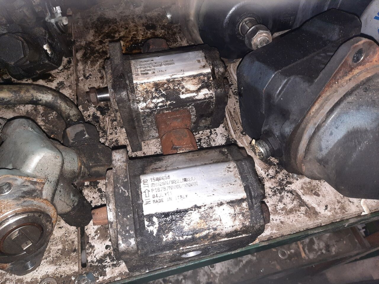 Sauer-Danfoss 470177 SCANIA Volvo B10 - Bơm dầu nhớt cho Xe bus: hình 2 Sauer-Danfoss 470177 SCANIA Volvo B10 - Bơm dầu nhớt cho Xe bus: hình 2