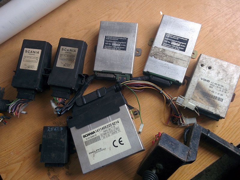 Scania 0485472. 458460 . 0881801800 - ECU: hình 3 Scania 0485472. 458460 . 0881801800 - ECU: hình 3