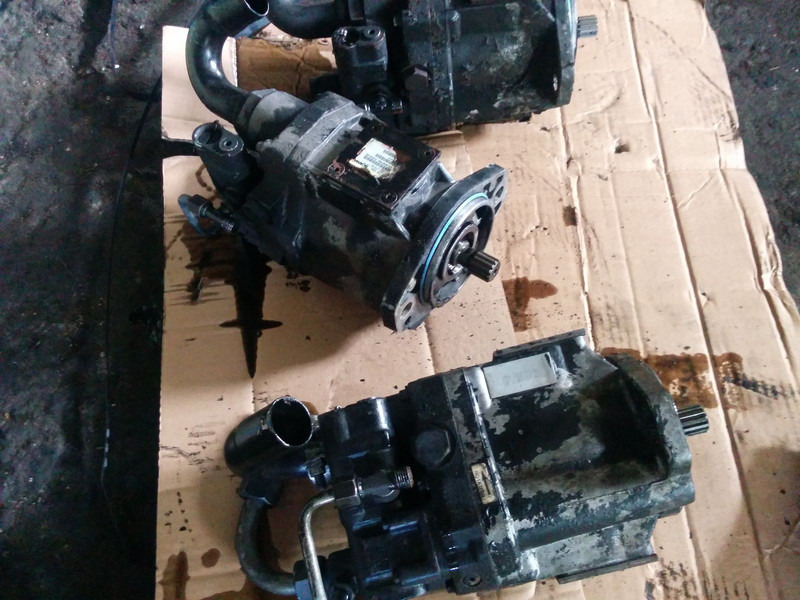 Scania 470177 Hydraulic pump - Bơm thủy lực: hình 1 Scania 470177 Hydraulic pump - Bơm thủy lực: hình 1