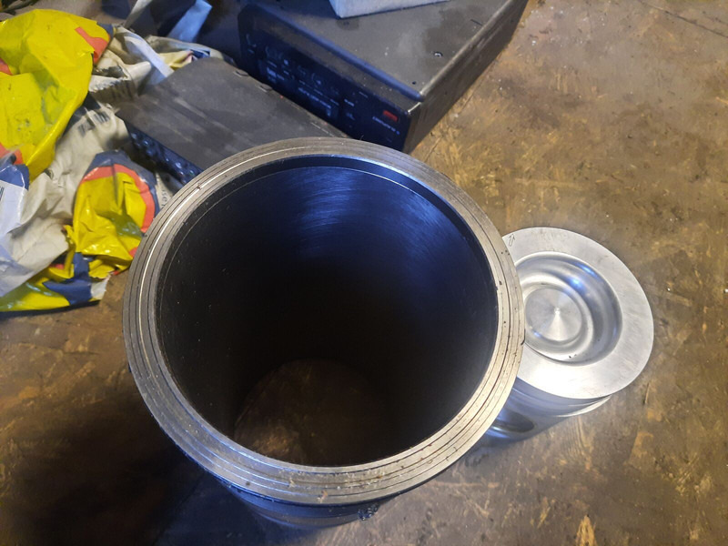 Scania - Động cơ và các bộ phận: hình 2 Scania - Động cơ và các bộ phận: hình 2