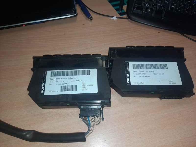 Scania Селектор переключения передач . - ECU: hình 4 Scania Селектор переключения передач . - ECU: hình 4